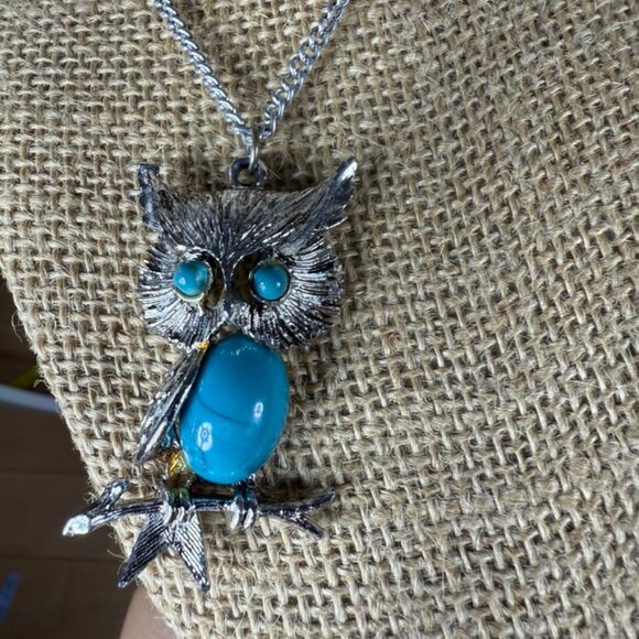 Turquoise and Silver Owl Necklace - Picture 6 of 6